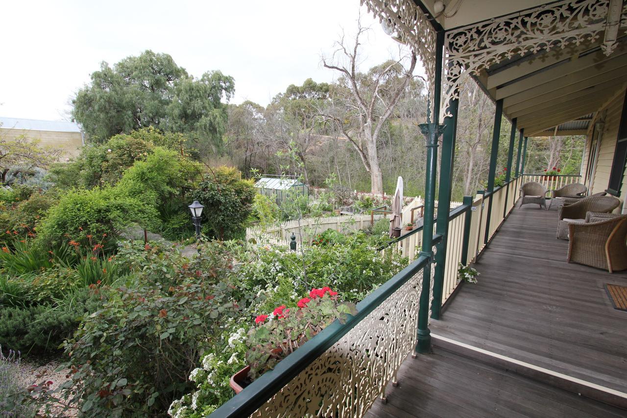 Palm House Bed & Breakfast Молдън Екстериор снимка