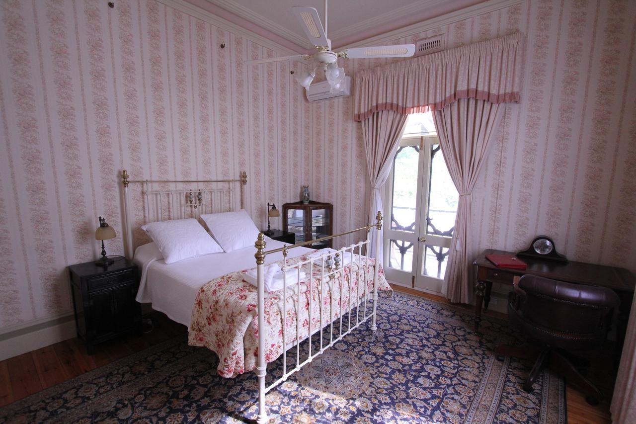 Palm House Bed & Breakfast Молдън Екстериор снимка